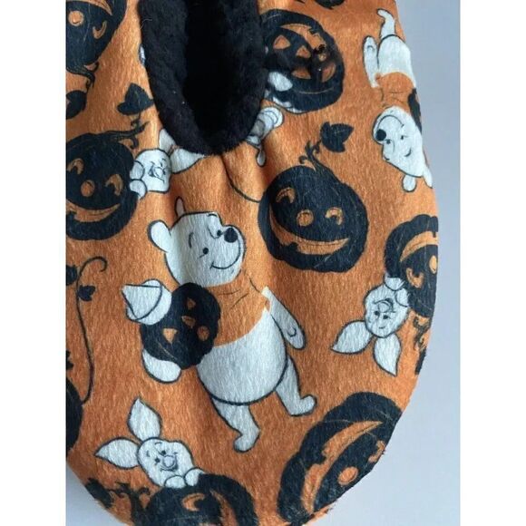 Disney Winnie The Pooh Snuggle Toes No Slip Slipper Socks Halloween  Sz 4-10 NEW - Picture 3 of 8